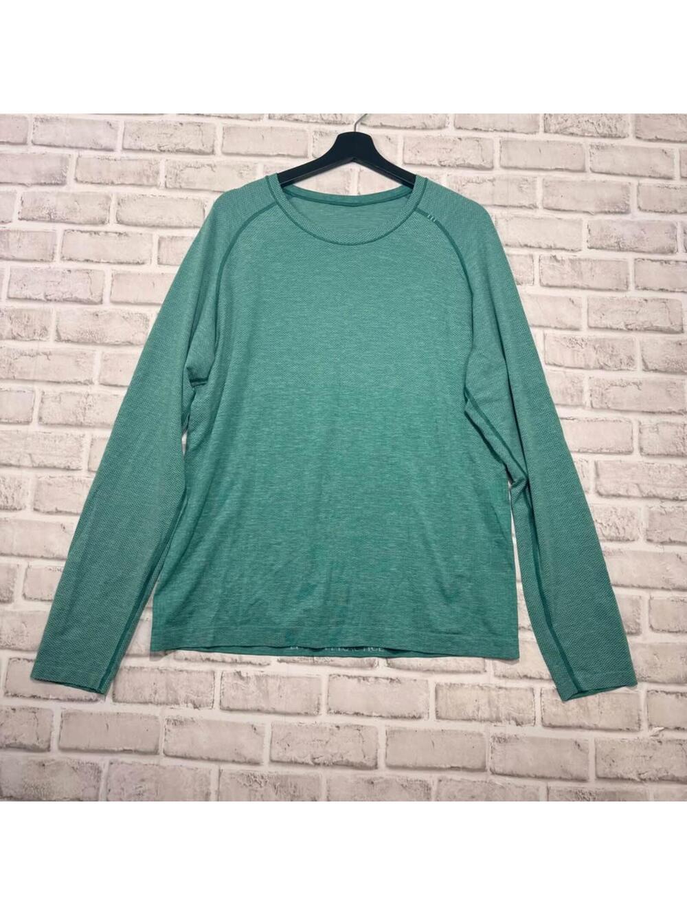 Lululemon Swiftly‎ Long Sleeve Green Men's L